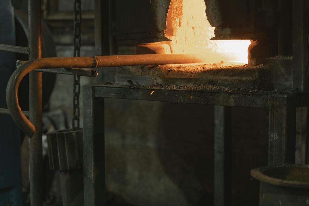 Molten iron